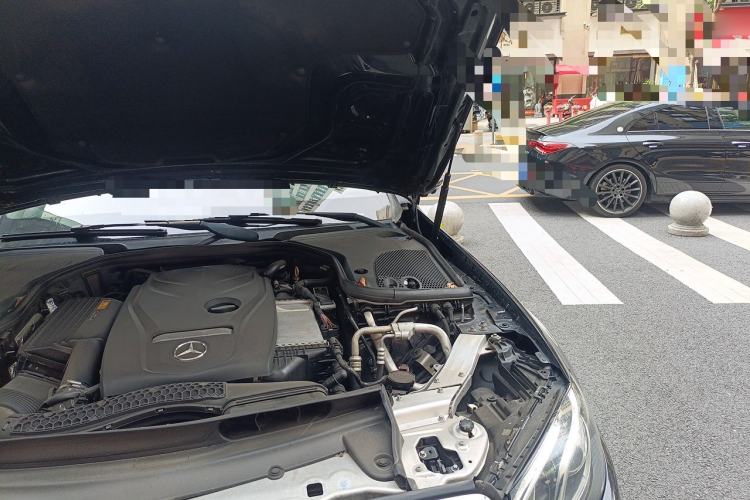 Used Mercedes-Benz E-Class 2019 E 300 L Luxury Model Engine Bay Left