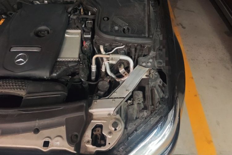 Used Mercedes-Benz E-Class 2019 E 300 L Stylish Model Engine Bay Left