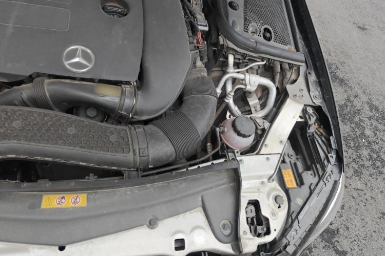Used Mercedes-Benz E-Class 2019 E 260 L Sport Edition Engine Bay Left
