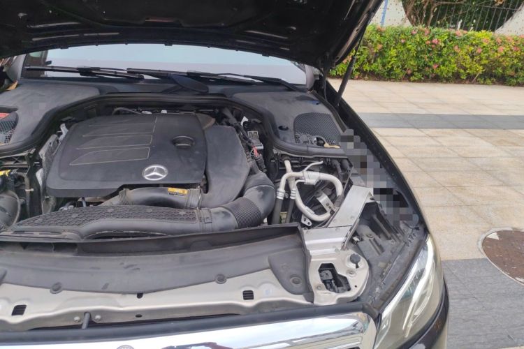 Used Mercedes-Benz E-Class 2019 Facelifted E 300 L Stylish Version Engine Bay Left