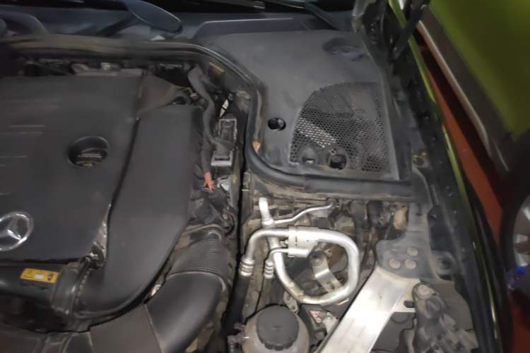 Used Mercedes-Benz E-Class 2019 E 260 L Sport Edition Engine Bay Left