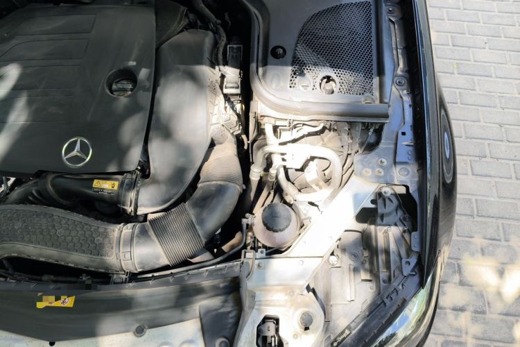 Used Mercedes-Benz E-Class 2019 E 260 L Sport Edition Engine Bay Left