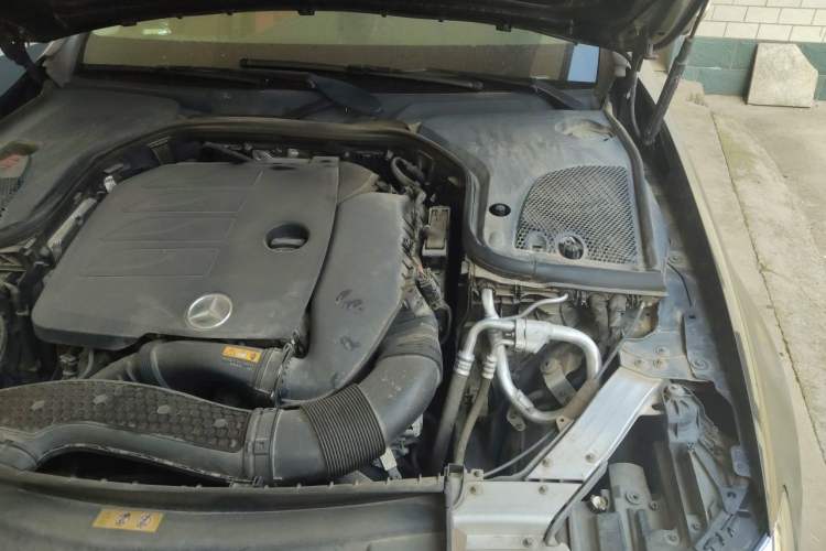 Used Mercedes-Benz E-Class 2019 Facelifted E 300 L Stylish Version Engine Bay Left