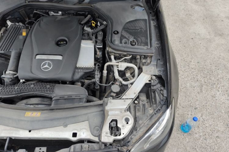 Used Mercedes-Benz E-Class 2019 E 200 L 4MATIC Engine Bay Left