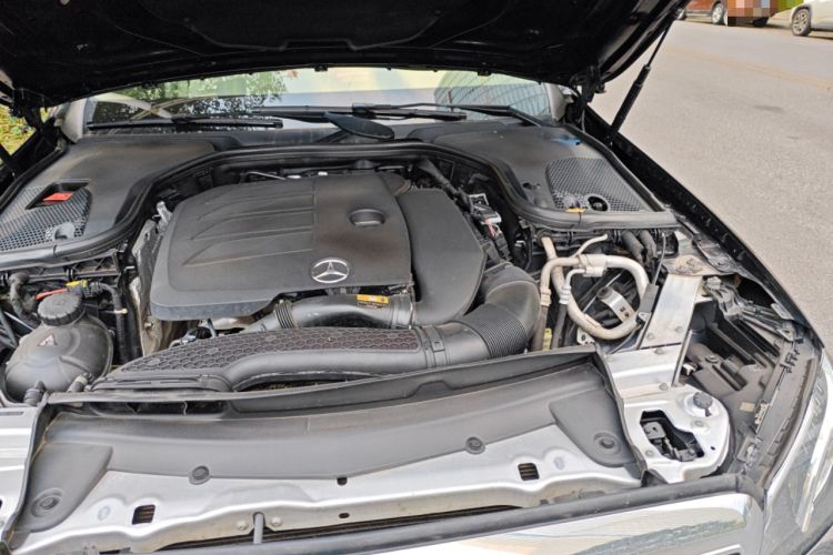 Used Mercedes-Benz E-Class 2019 Facelifted E 300 L Stylish Version Engine Bay Left