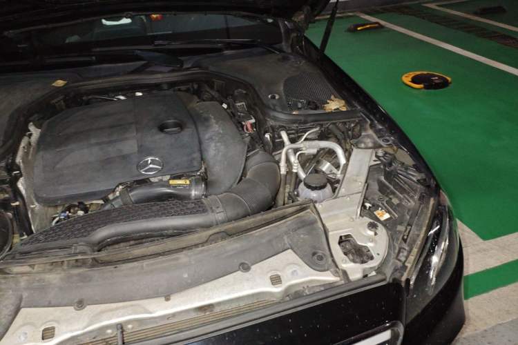 Used Mercedes-Benz E-Class 2019 E 260 L Sport Edition Engine Bay Left