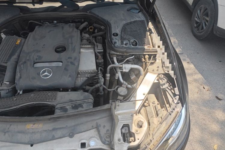 Used Mercedes-Benz E-Class 2019 E 300 L Sporty and Stylish Model Engine Bay Left