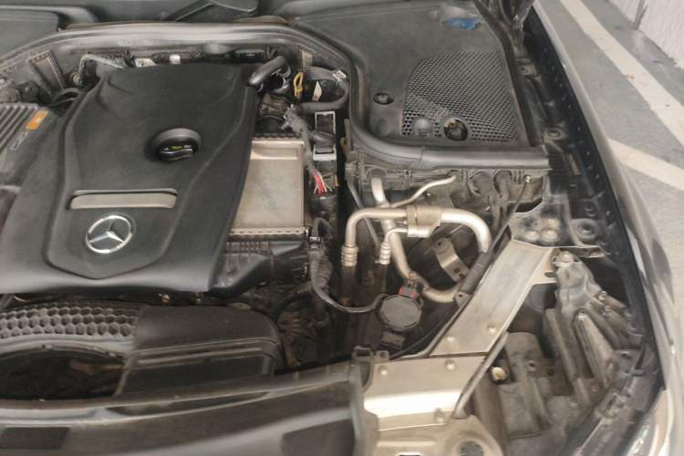 Used Mercedes-Benz E-Class 2019 E 300 L Sporty and Stylish Model Engine Bay Left