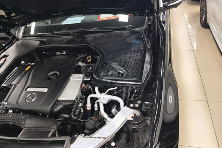 Used Mercedes-Benz E-Class 2019 E 300 L Sporty and Stylish Model Engine Bay Left