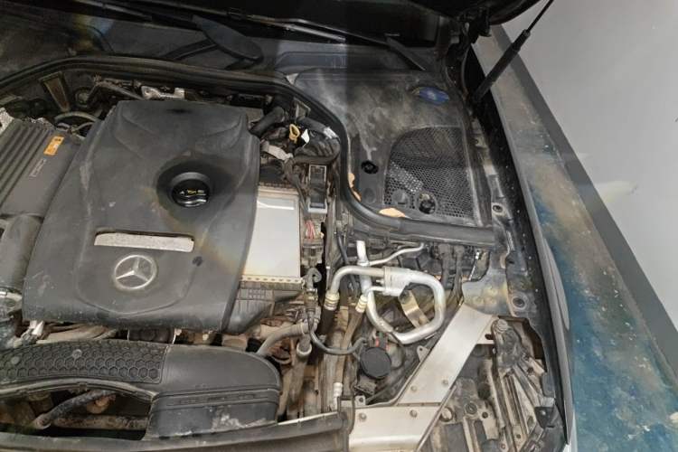 Used Mercedes-Benz E-Class 2019 E 300 L Sporty and Stylish Model Engine Bay Left