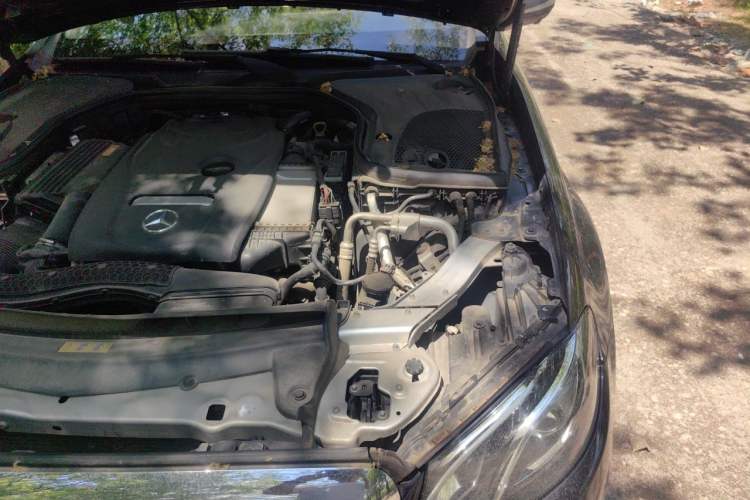 Used Mercedes-Benz E-Class 2019 E 300 L Stylish Model Engine Bay Left