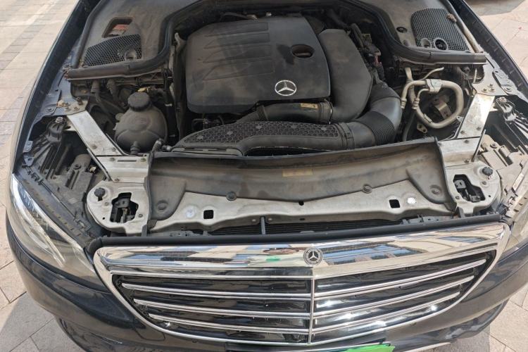 Used Mercedes-Benz E-Class 2019 Facelifted E 300 L Stylish Version Engine Bay