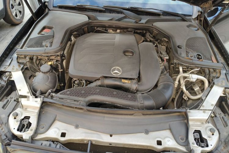 Used Mercedes-Benz E-Class 2019 Restyled E 300 L Sport Luxury Edition Engine Bay