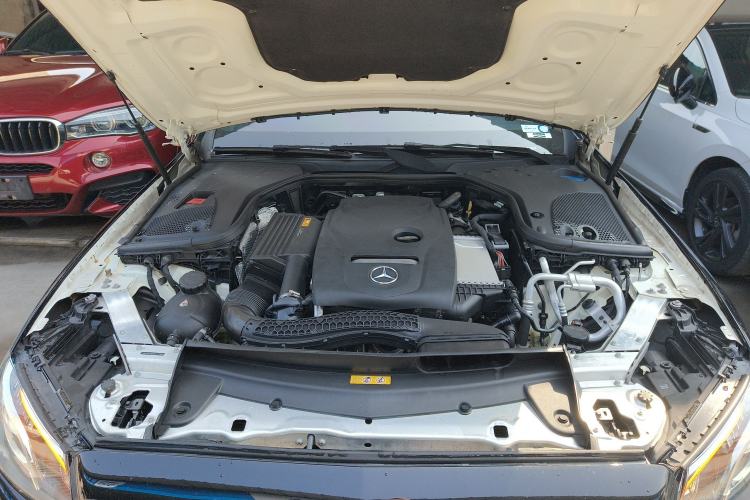 Used Mercedes-Benz E-Class 2019 E 200 Sport Edition Engine Bay
