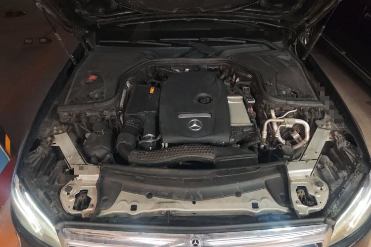 Used Mercedes-Benz E-Class 2019 E 300 L Stylish Model Engine Bay