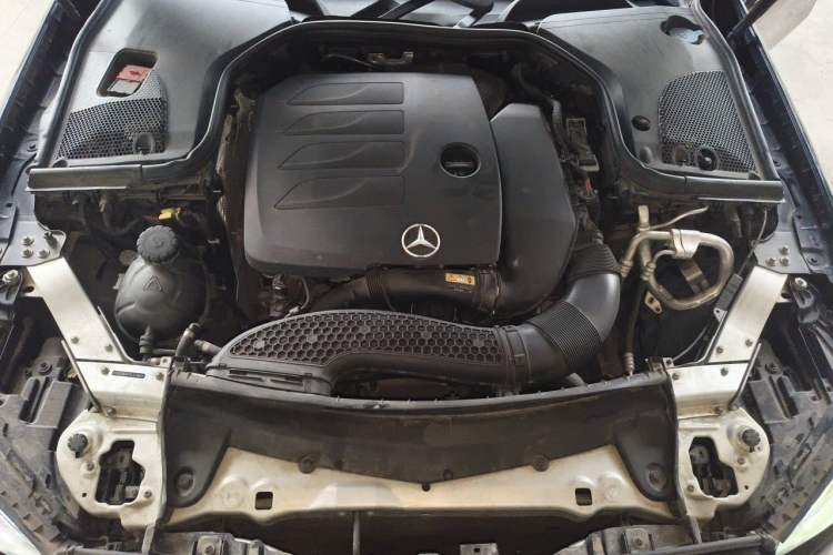 Used Mercedes-Benz E-Class 2019 Facelifted E 300 L Stylish Version Engine Bay