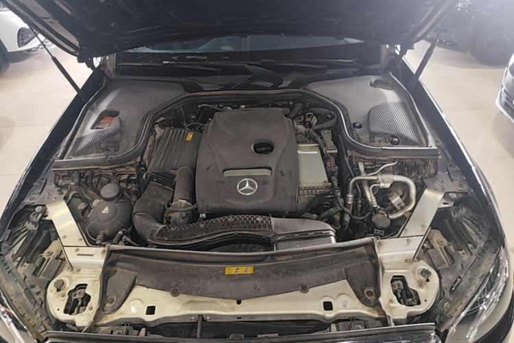 Used Mercedes-Benz E-Class 2019 E 200 L Sport Edition Engine Bay