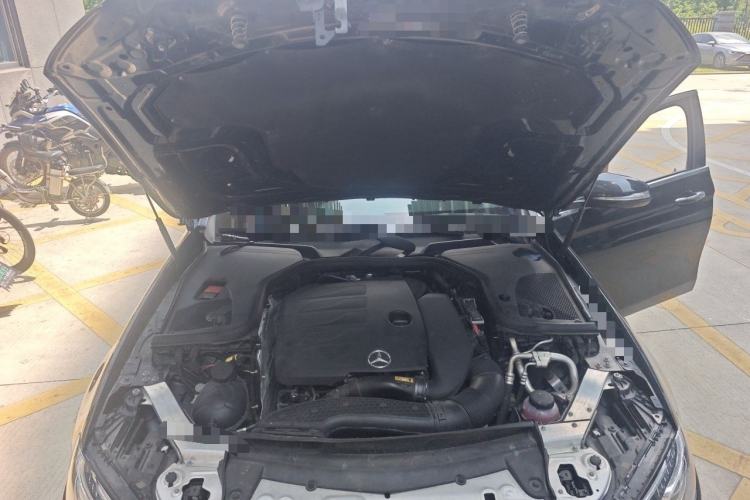 Used Mercedes-Benz E-Class 2019 E 260 L Sport Edition Engine Bay