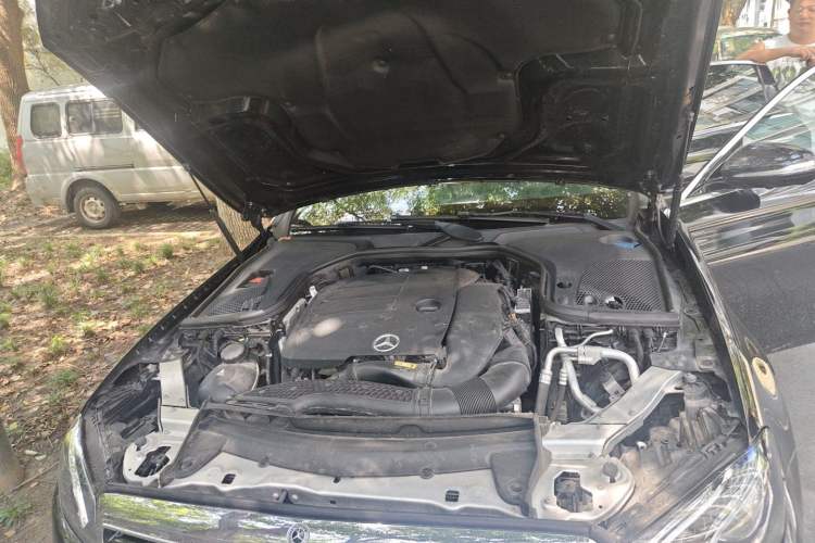 Used Mercedes-Benz E-Class 2019 Facelifted E 300 L Stylish Version Engine Bay