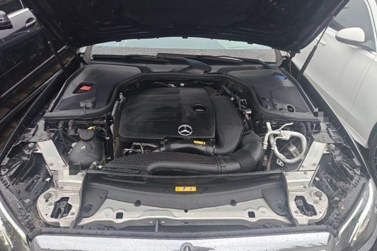 Used Mercedes-Benz E-Class 2019 Facelifted E 300 L Stylish Version Engine Bay