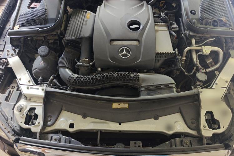 Used Mercedes-Benz E-Class 2019 E 200 L Sport Edition Engine Bay
