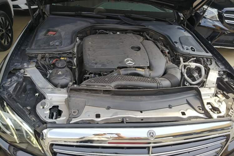 Used Mercedes-Benz E-Class 2019 Facelifted E 300 L Stylish Version Engine Bay