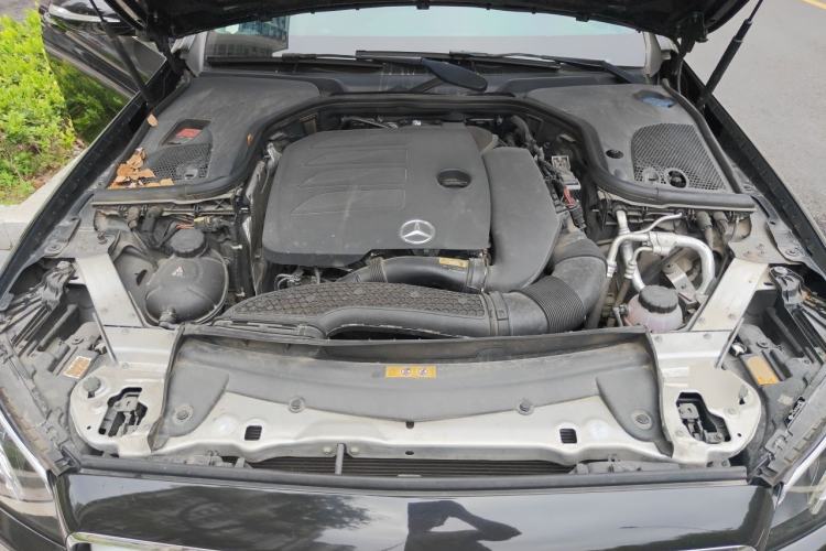 Used Mercedes-Benz E-Class 2019 E 260 L Sport Edition Engine Bay