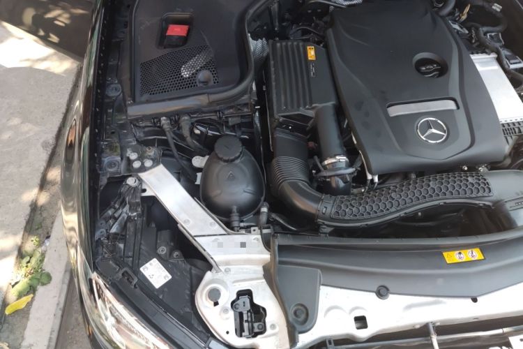 Used Mercedes-Benz E-Class 2019 E 300 L Stylish Model Engine Bay Right