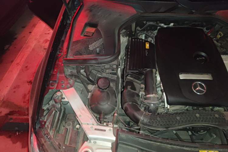 Used Mercedes-Benz E-Class 2019 E 300 L Sporty and Stylish Model Engine Bay Right