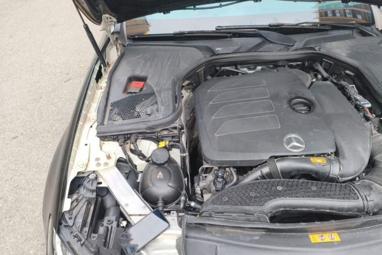 Used Mercedes-Benz E-Class 2019 Restyled E 300 L Sporty and Stylish Edition Engine Bay Right