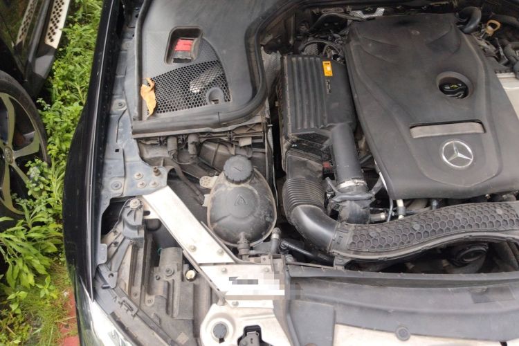 Used Mercedes-Benz E-Class 2019 E 300 L Stylish Model Engine Bay Right