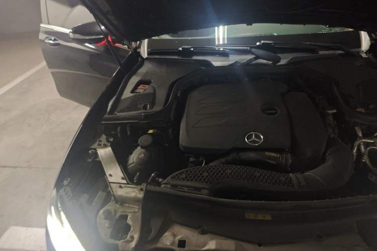 Used Mercedes-Benz E-Class 2019 E 300 L Luxury Model Engine Bay Right