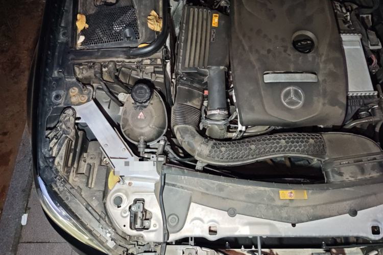 Used Mercedes-Benz E-Class 2019 E 300 L Luxury Model Engine Bay Right