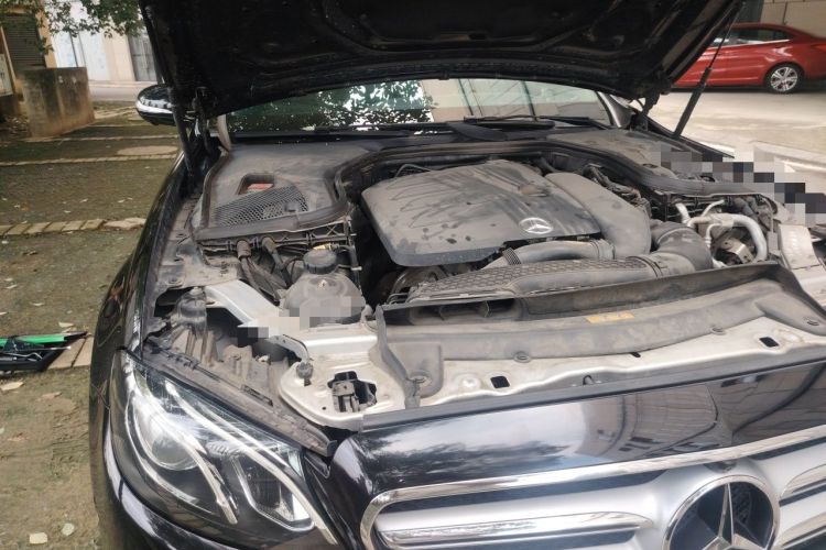 Used Mercedes-Benz E-Class 2019 Restyled E 300 L Sporty and Stylish Edition Engine Bay Right