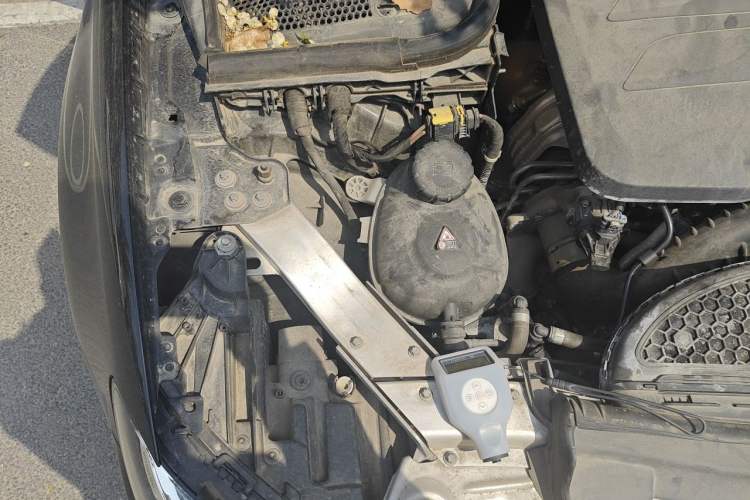 Used Mercedes-Benz E-Class 2019 Restyled E 300 L Sport Luxury Edition Engine Bay Right