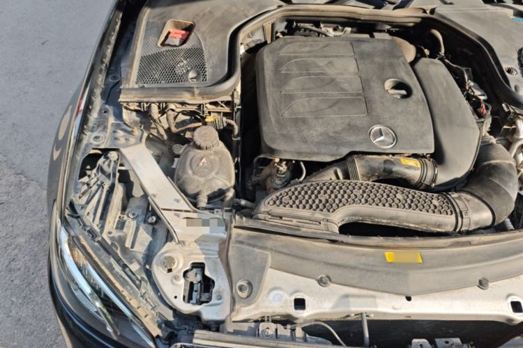 Used Mercedes-Benz E-Class 2019 Restyled E 300 L Sporty and Stylish Edition Engine Bay Right