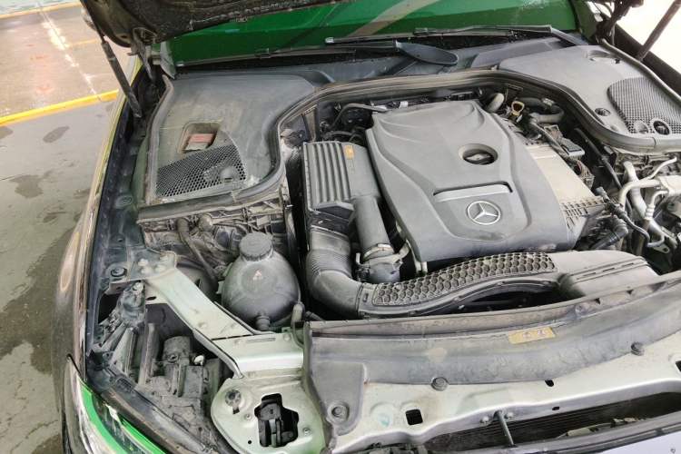Used Mercedes-Benz E-Class 2019 E 300 L Sporty and Stylish Model Engine Bay Right