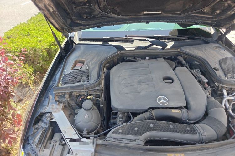 Used Mercedes-Benz E-Class 2019 E 260 L Sport Edition Engine Bay Right