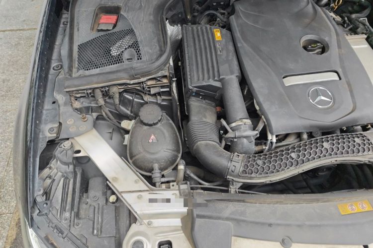 Used Mercedes-Benz E-Class 2019 E 300 L Luxury Model Engine Bay Right