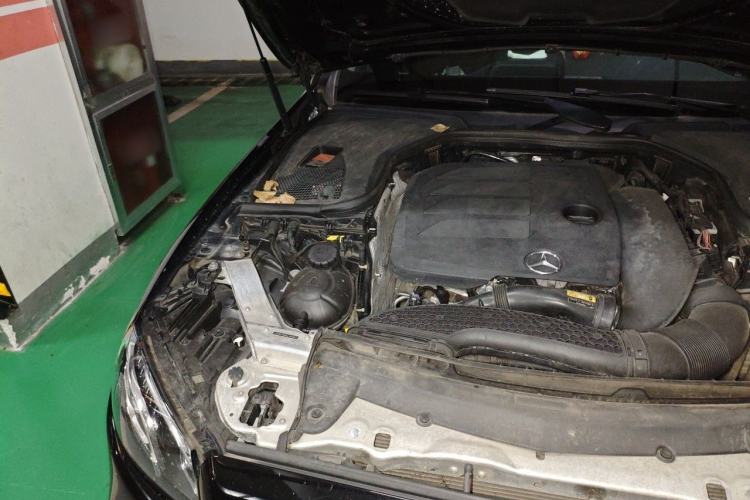 Used Mercedes-Benz E-Class 2019 E 260 L Sport Edition Engine Bay Right