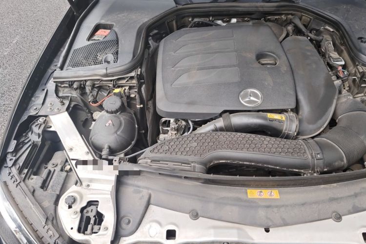Used Mercedes-Benz E-Class 2019 E 260 L 4MATIC Engine Bay Right