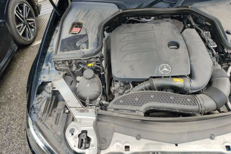 Used Mercedes-Benz E-Class 2019 Restyled E 300 L Sport Luxury Edition Engine Bay Right