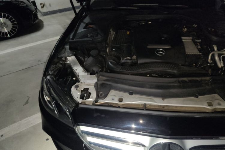 Used Mercedes-Benz E-Class 2019 E 200 L Sport Edition Engine Bay Right