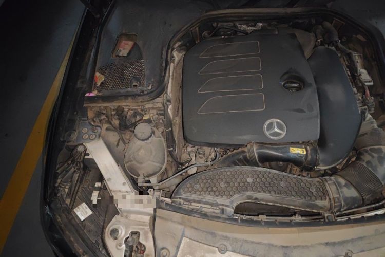 Used Mercedes-Benz E-Class 2019 E 260 L Sport 4MATIC Engine Bay Right
