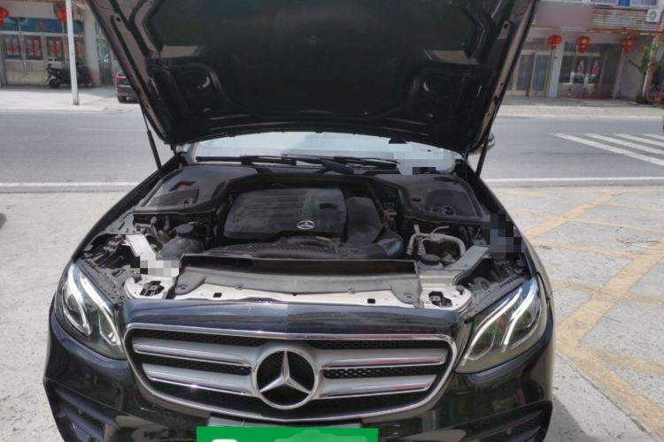 Used Mercedes-Benz E-Class 2019 E 260 L Sport Edition Engine Bay