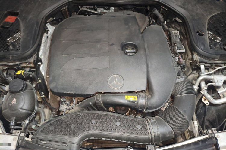 Used Mercedes-Benz E-Class 2019 Restyled E 300 L Sport Luxury Edition Engine Bay