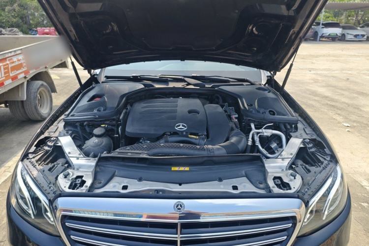 Used Mercedes-Benz E-Class 2019 Restyled E 300 L Luxury Edition Engine Bay