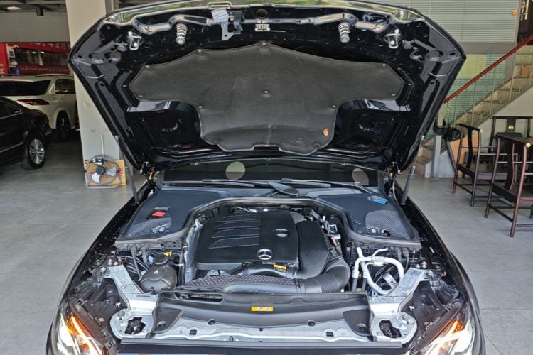 Used Mercedes-Benz E-Class 2019 Restyled E 300 L Sport Luxury Edition Engine Bay