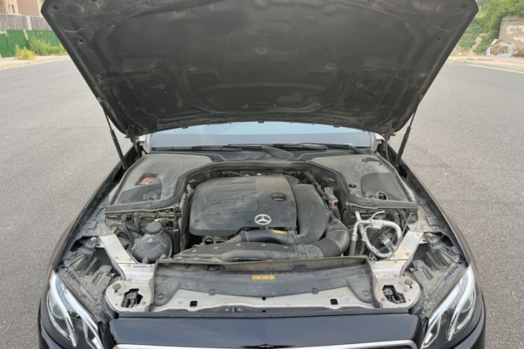 Used Mercedes-Benz E-Class 2019 Restyled E 300 L Sport Luxury Edition Engine Bay