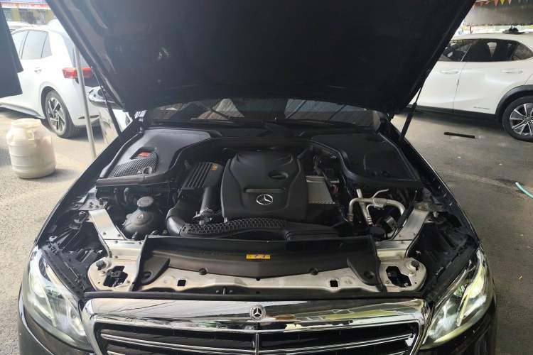 Used Mercedes-Benz E-Class 2019 E 200 L Sport Edition Engine Bay